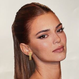 18k Gold Plated Medium Braided C-Shape Hoop Earrings